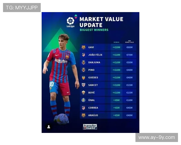 足球赛事主播全名单及其个人特点解析，盘点最受欢迎的足球解说员